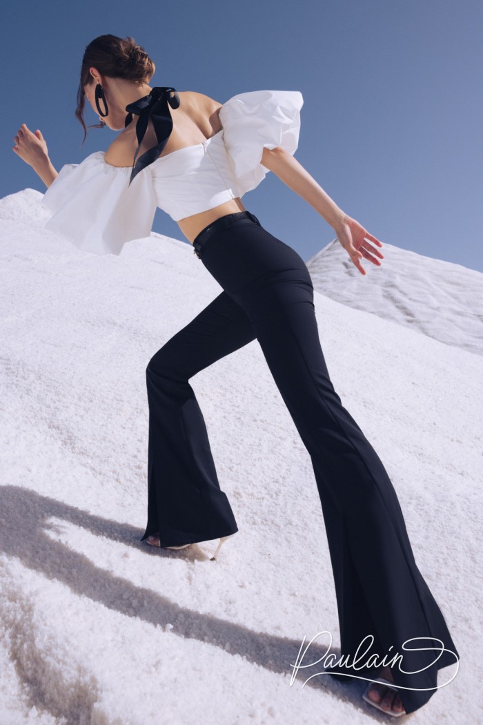 A duo of a crop top with long sleeves and trousers with an expressive silhouette- SIRIUS | Paulain