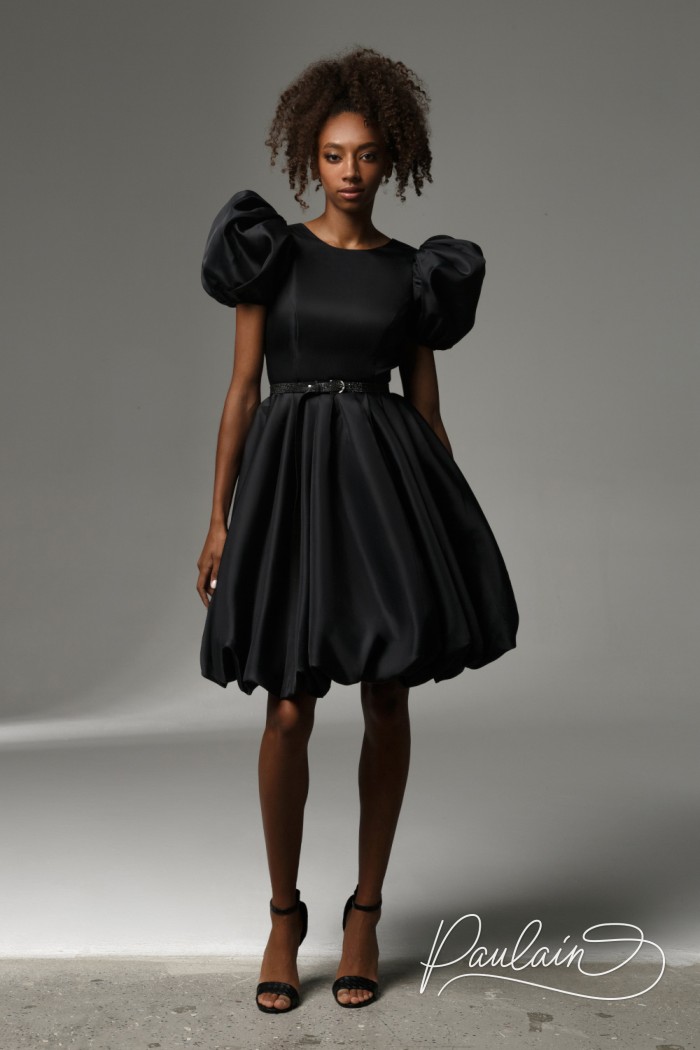 Original short black dress with voluminous sleeves and an open back- LOLITA | Paulain