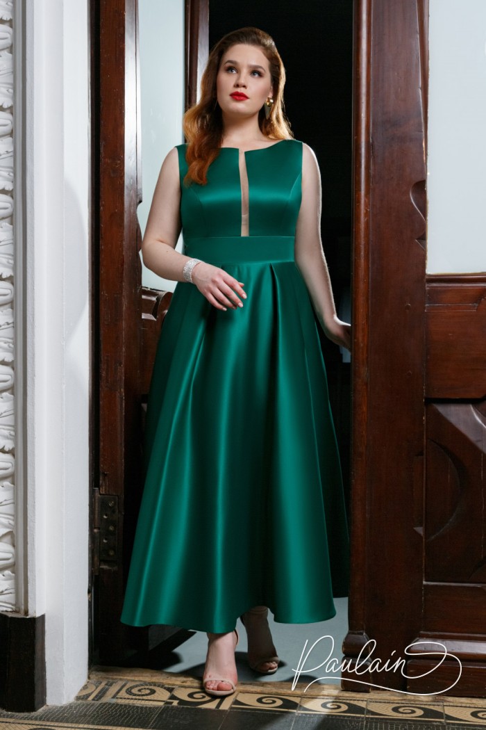 A minimalistic look for special evenings - noble satin in a tea-length dress- REESE Tea | Paulain